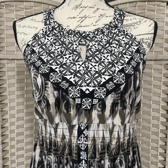 Soma Halter Neck H Back Maxi Dress Women's M Neutral Ikat Print Soft Stretchy - Picture 2 of 10